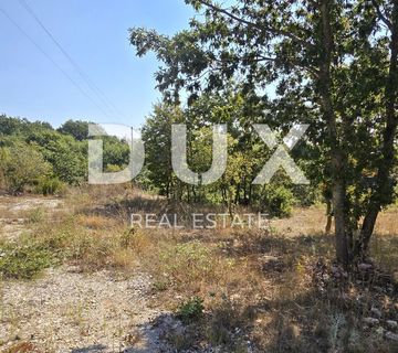 ISTRA, SVETVINČENAT - Građevinsko zemljište na rubu građevinske zone - cover