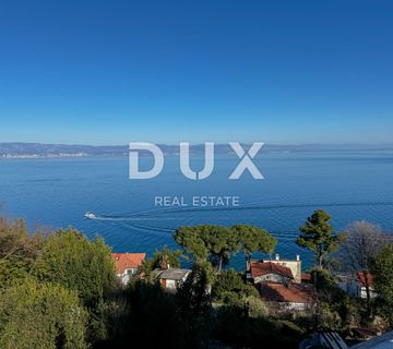 OPATIJA, RIVIERA - zemljište za izgradnju tri kuće s bazenom 300m od plaže, top pozicija, panoramski pogled na more - cover