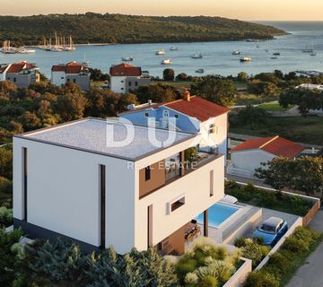 ISTRA, MEDULIN - Zemljište s građevinskom dozvolom u blizini mora - cover