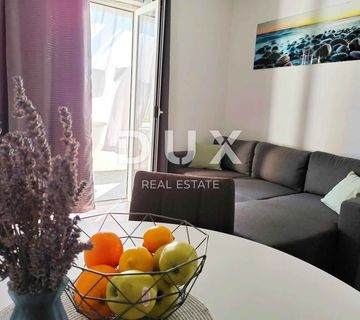 OTOK VIR, LOZICE - Novouređeni apartman u prvom redu do mora - cover