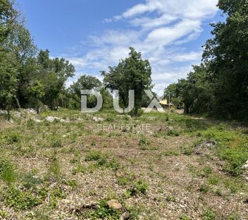 ISTRA, SV. LOVREČ - Građevinsko zemljište za izgradnju idealnog doma - cover