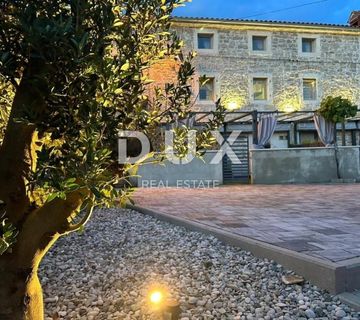ISTRA,VIŠNJAN - Kamena kuća s tri apartmana - cover