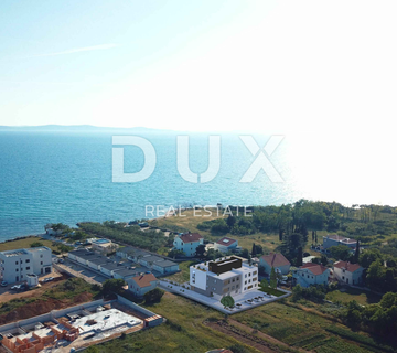 ZADAR, PRIVLAKA - Ekskluzivna Prilika za Luksuzan Život Uz Plažu u Modernoj Novogradnji! S2 - cover