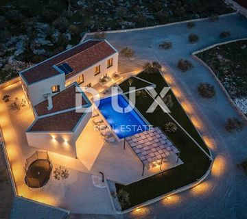 DALMACIJA, TROGIR - Luksuzna vila s bazenom - cover