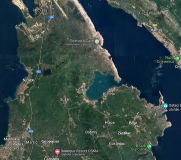KRK, OMIŠALJ - ZEMLJIŠTE BLIZU MORA 2.439 m2 UZ ASFALTIRANU CESTU!!! PRILIKA!!! - cover