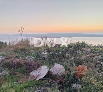 CRIKVENICA - Zemljište s projektom i dozvolom za jednu vilu - cover