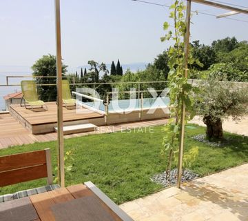 OPATIJA, LOVRAN - stan 80m2 s vlastitim bazenom i pogledom na more + okućnica 145m2 - cover