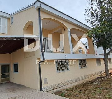 CRIKVENICA - stan od 65,54 m2, 450 m od mora - cover