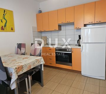 OTOK RAB, BANJOL - Apartmanska kuća, bazen, parking, pogled na more - cover