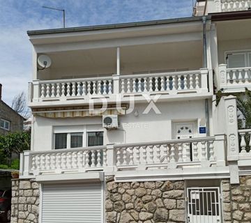CRIKVENICA - kuća od 200 m2 u centru Crikvenice  - cover