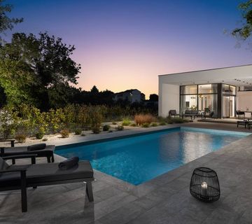 ISTRA, SVETVINČENAT - Moderna vila s bazenom smještena na predivnoj lokaciji - cover