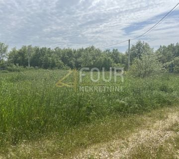 Istra, Svetvinčenat, građevinsko zemljište 980m2 za vilu s bazenom - cover