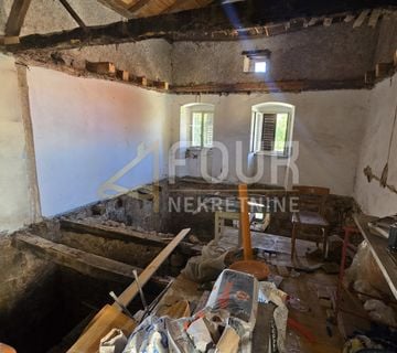 Viškovo, samostojeća kuća za adaptaciju, 120m2 - cover