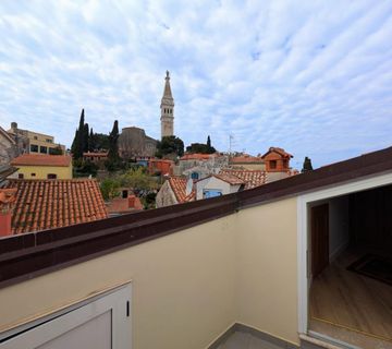 Istra, Rovinj - dva stana s pogledom na more - cover