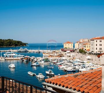 Istra,Rovinj,centar-stan na rivi,terasa,pogled more-120m2 - cover