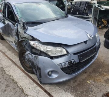 Renault Megane Sedan 1,5 dCi - cover