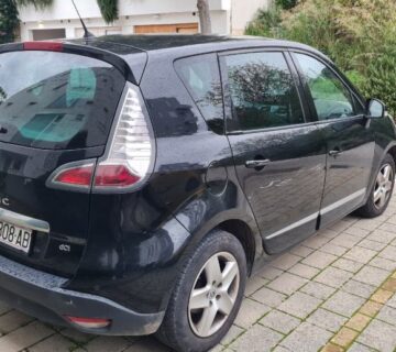 Renault Scenic dCi - cover