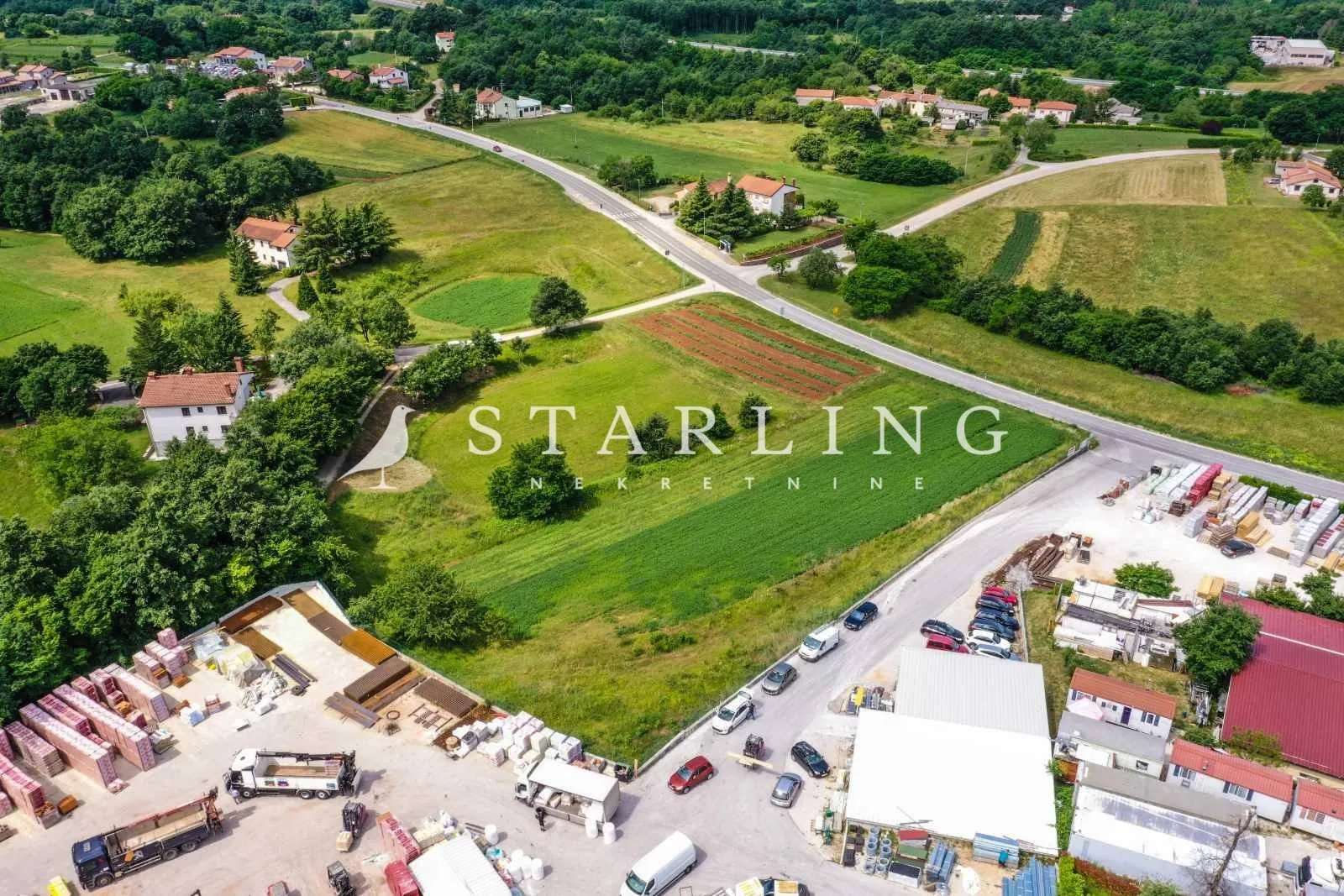 GRAĐEVINSKO ZEMLJIŠTE, PRODAJA, PAZIN, 9508 m2 - cover