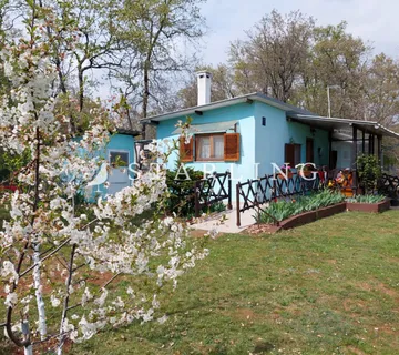 PRODAJA, KUĆA, LOBORIKA, MARČANA, 50 m2 + 457 m2 vrt, 2S - cover
