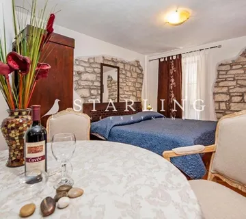 PRODAJA, KUĆA, ROVINJ, CENTAR, 183 M2 - cover