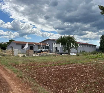 PRODAJA, STAMBENO-POSLOVNA HALA, ČABRUNIĆI, 460 m2  - cover