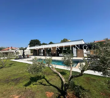 PRODAJA, VILA S DVA STANA, OKOLICA LABINA, 176 M2 - cover