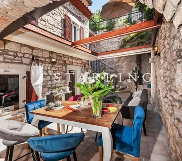 PRODAJA, LUKSUZNA VILA , ROVINJ, 390 M2 - cover