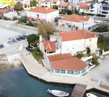PRODAJA, KUĆA I RESTORAN, MEDULIN, 324 M2 - cover