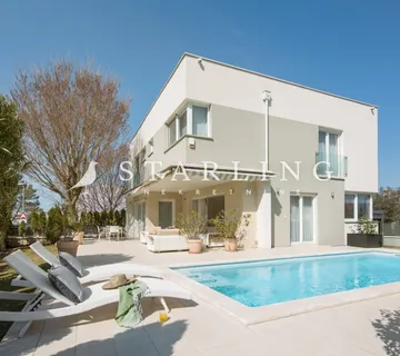 VILA, ISTRA, FAŽANA, 280 m2 - cover