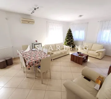 PRODAJA, KUĆA, DUPLEX, 148 M2, VRT, GALIŽANA - cover