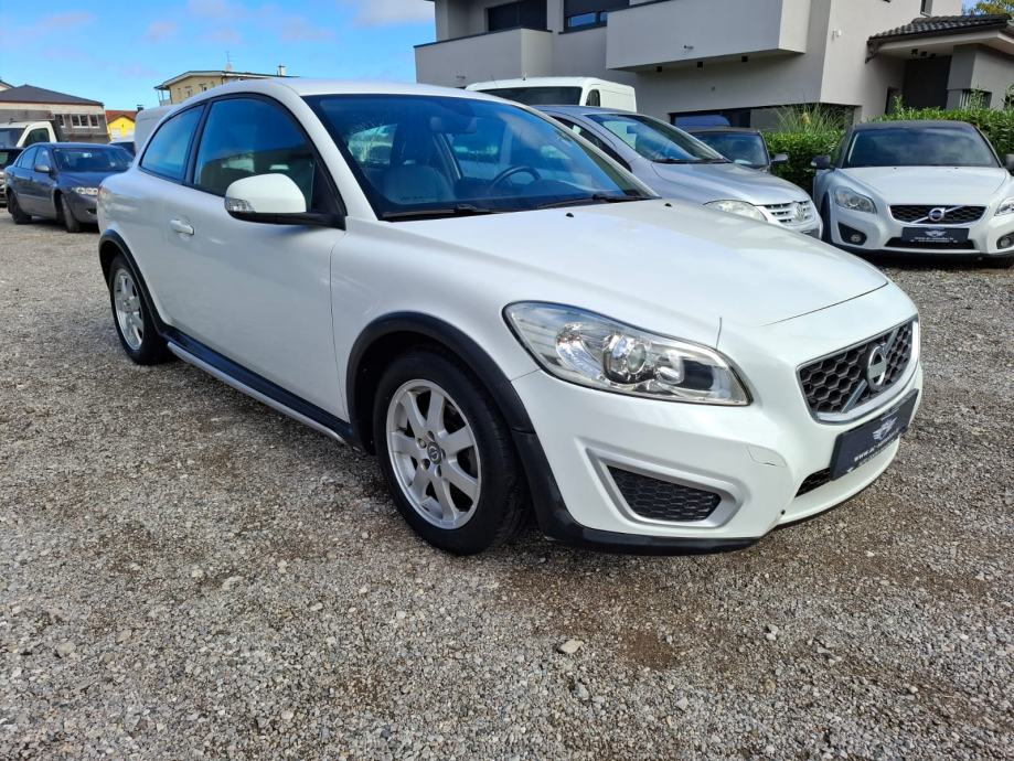volvo-c30-1.6-d-rata-57.00eur-mj-klima-mog-kupnje-karticama-slika-228846089