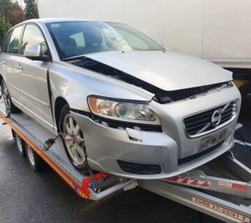 Volvo V50 D2 - cover