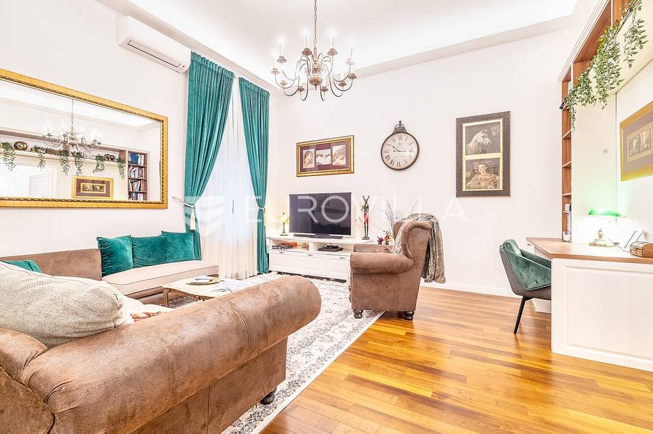 Zagreb, Centar prekrasan trosoban stan 90m2 - cover