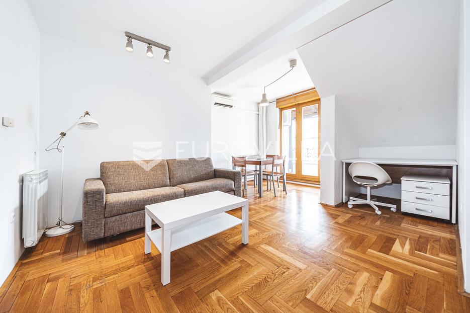 Zagreb, Trešnjevka, funkcionalan dvosoban stan + VPM, NKP 53m2 - cover