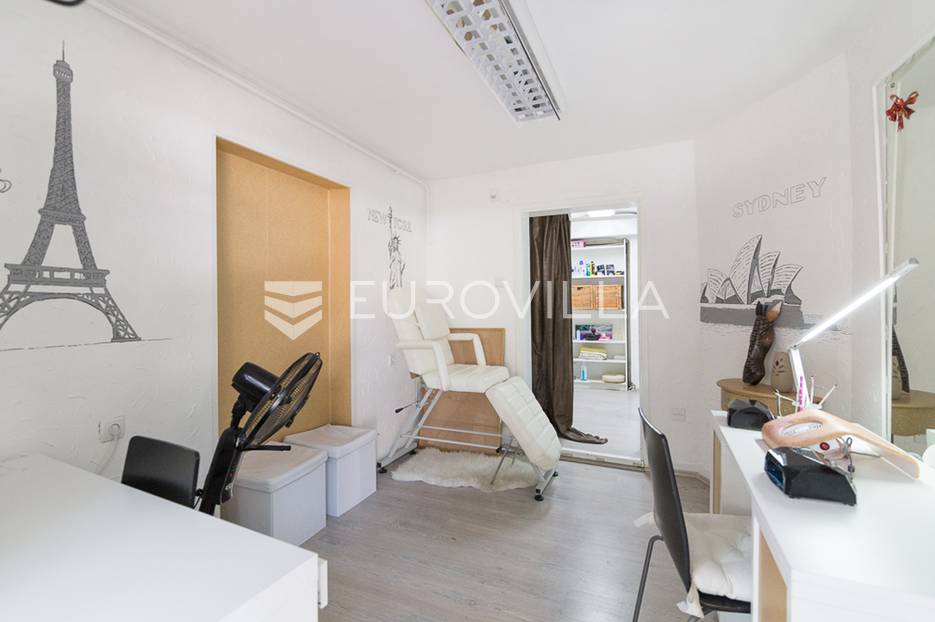 Centar, Tkalčićeva prekrasan poslovni prostor 20 m2 - cover