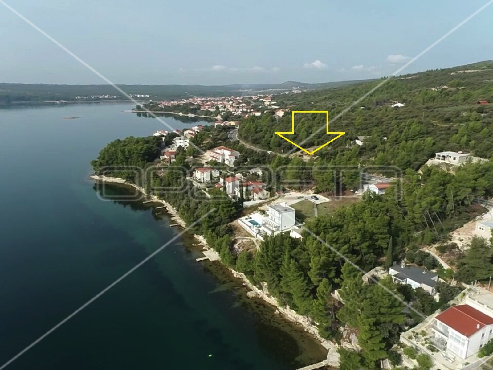 Građevinsko zemljište drugi red do mora, 365m2 - cover