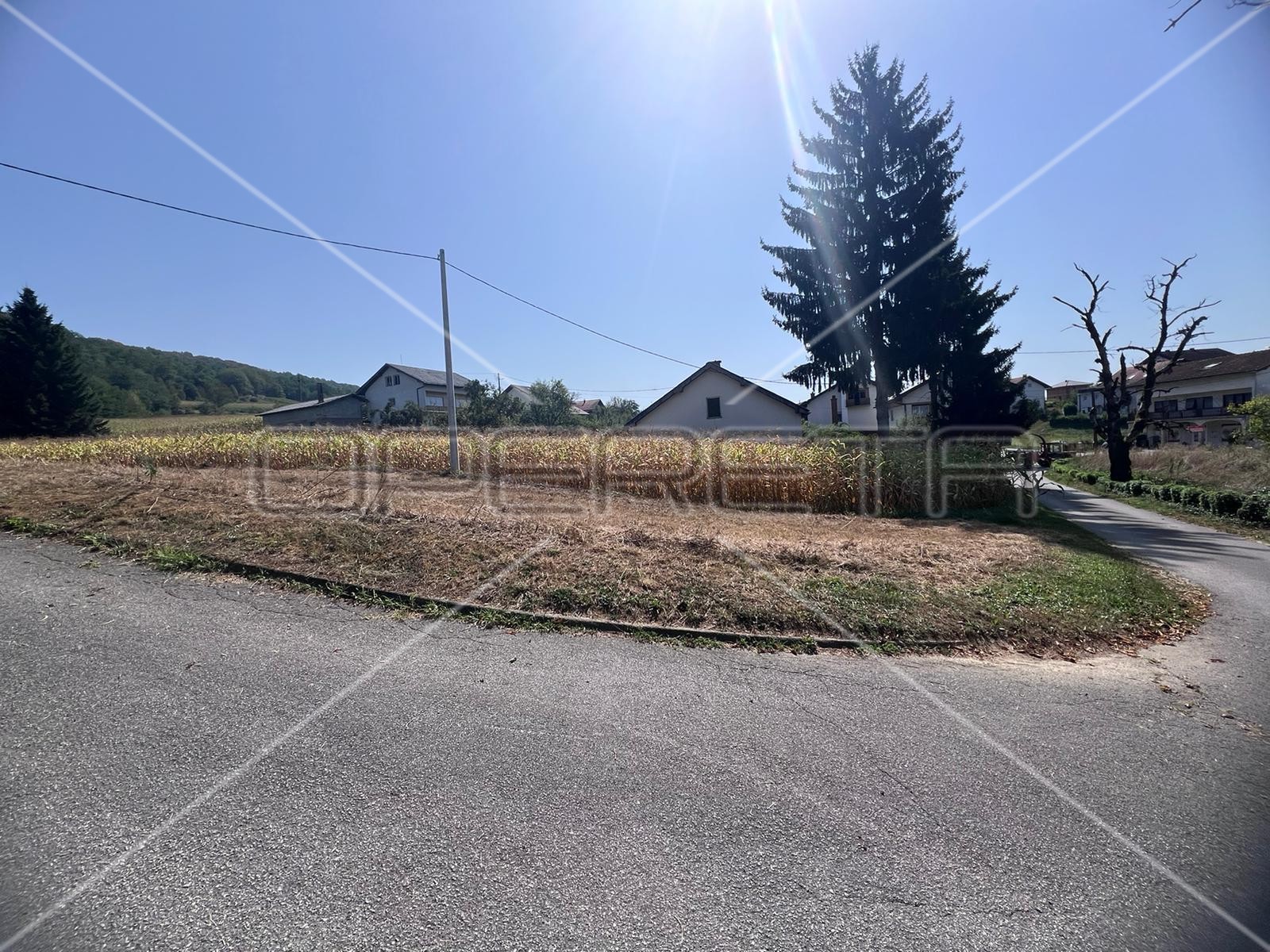 Domobranska , Duga Resa, 1.220,00 m2, 54.999,00 EUR - cover