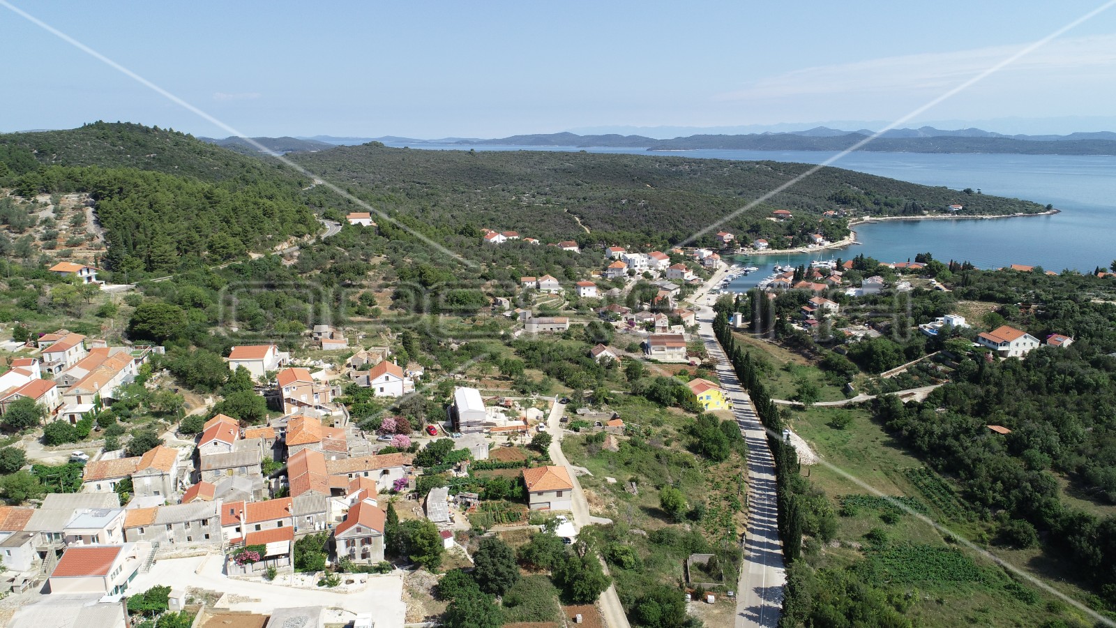 Građevinsko zemljište, 5 minuta do mora,Žman,Dugi Otok,1.073 m2 - cover