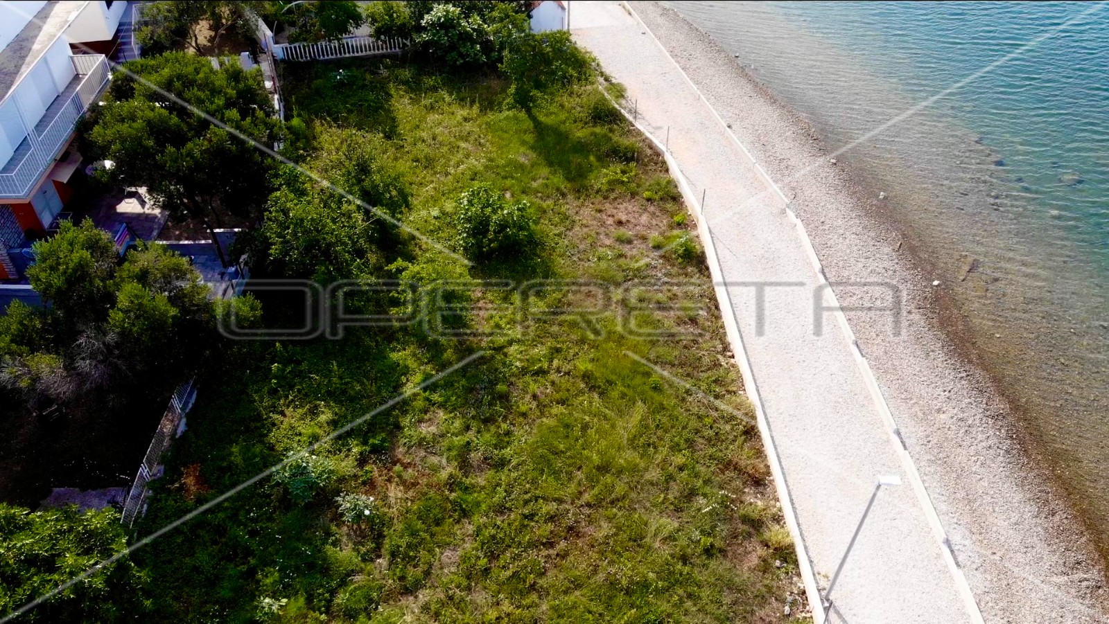 Građevinsko zemljište prvi red od mora u Pirovcu, 467 m2 - cover