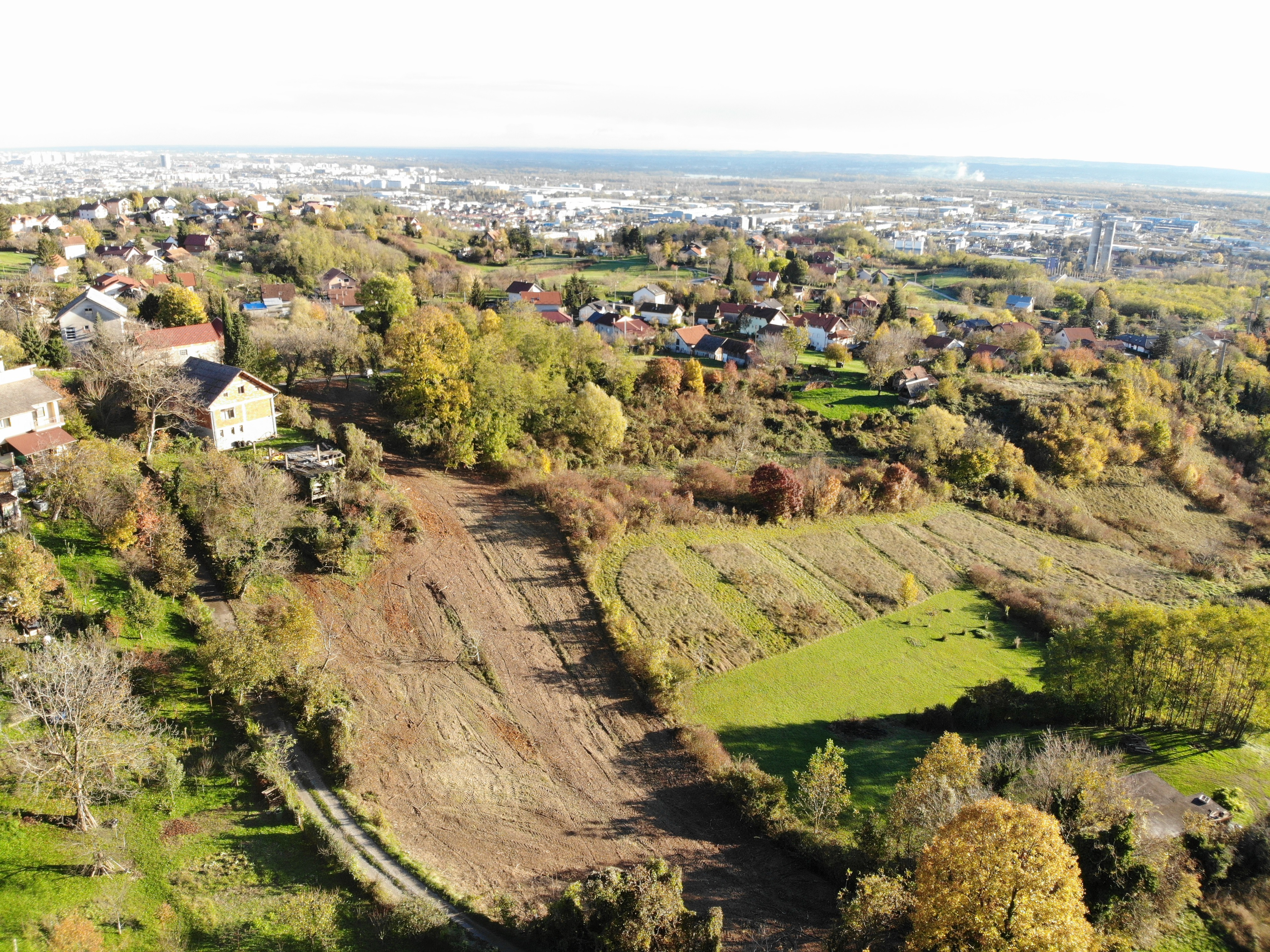 Capekov put, Bizek, 4.897,00 m2, 636.610,00 EUR - cover