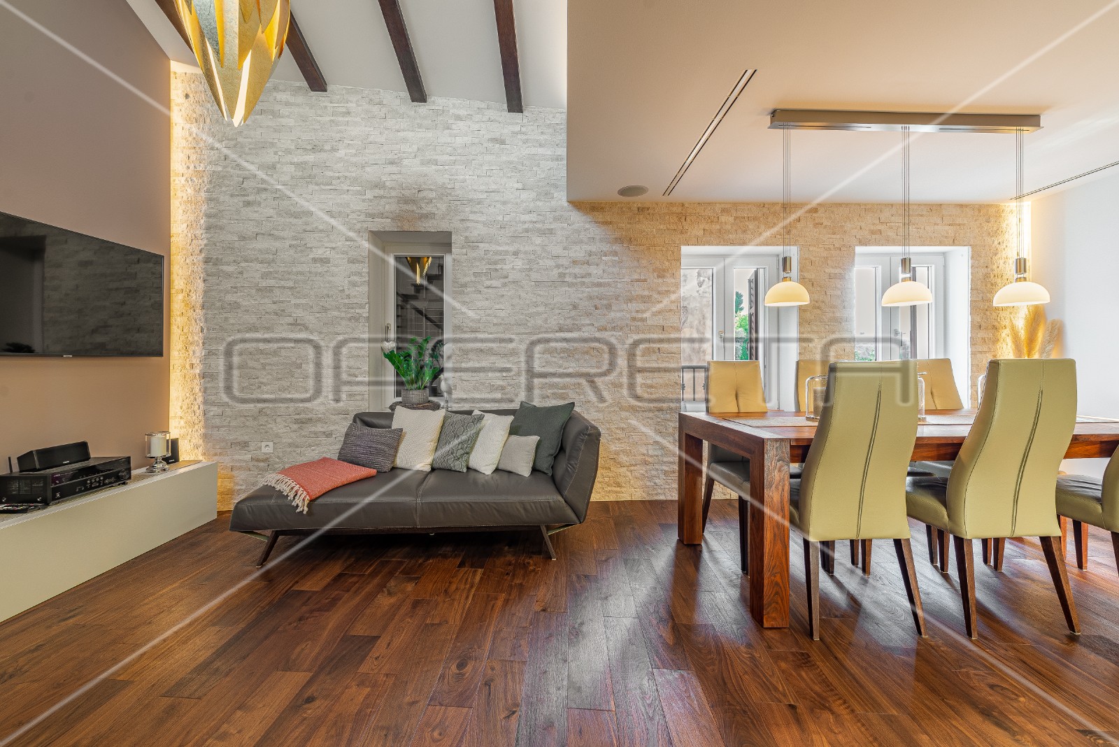 Dvoetažni stan s krovnom terasom, 180 m2, Centar, Zadar - cover
