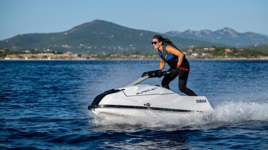 yamaha-2024-superjet-slika-217345835